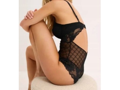 oxB.P.C body czarne koronkowe usztywniane miseczki z fiszbinami r.85C