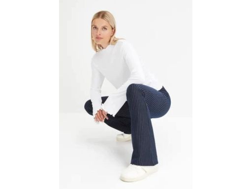 B.P.C spodnie dzwony granatowe w jasne paski r.48/50