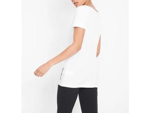B.P.C t-shirt sportowy biały dłuższy z napisami r.44/46
