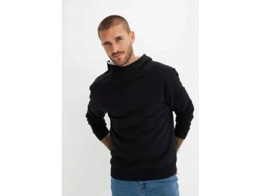 B.P.C bluza męska czarna z kapturem ocieplana jasnym polarem L.