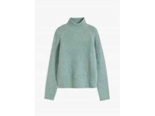 B.P.C szałwiowy sweter z półgolfem 36/38.