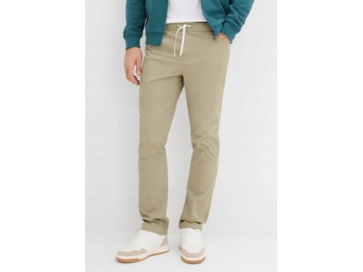 B.P.C męskie spodnie ze stretchem regular fit 60.