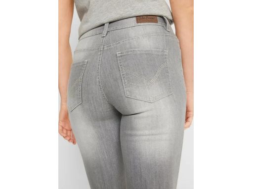 B.P.C jeansowe spodnie capri damskie szare 46.