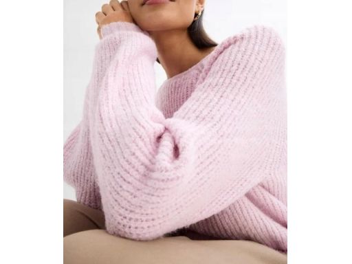 B.P.C sweter różowy z kokardkami 48/50.