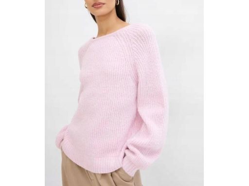 B.P.C sweter różowy z kokardkami 48/50.