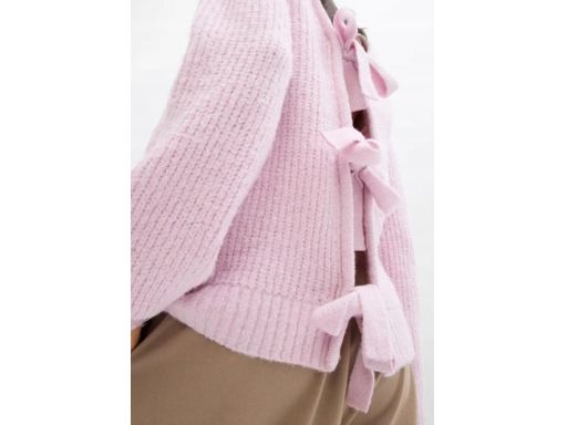 B.P.C sweter różowy z kokardkami 48/50.