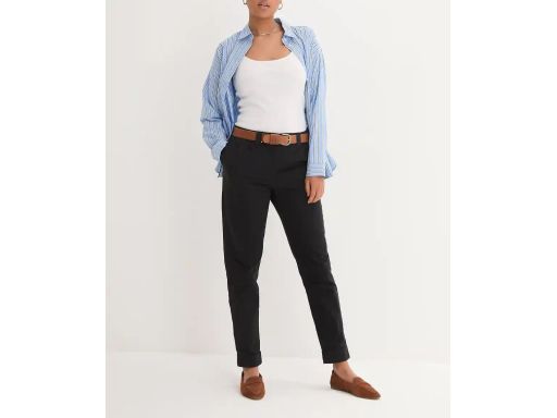 B.P.C czarne spodnie chinos r.50