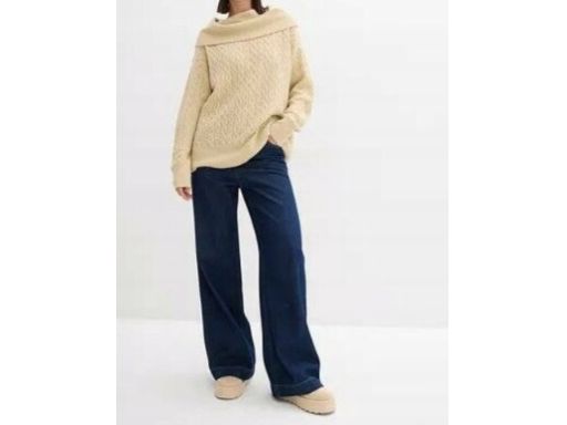 B.P.C sweter luźnym golfem beżowy 48/50.