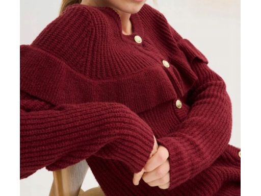 B.P.C sweter rozpinany bordowy z falbanką i złotymi guzikami 36/38.
