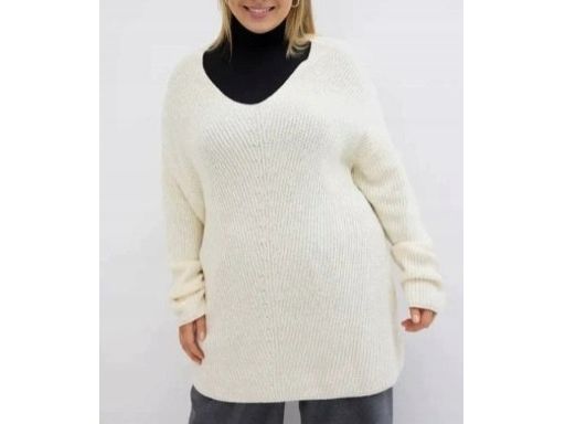 B.P.C sweter oversize śmietankowy w serek z wełną 52/54.